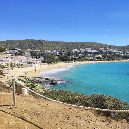 In Near Cap De Creus Roses